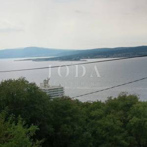Dramalj kuća sa garažom