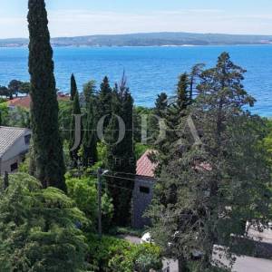 Dramalj moderna kuća blizu plaže
