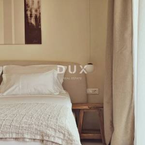 DUGI OTOK, ŽMAN - novoizgrađene DVIJE VILLE s bazenom 150m od mora