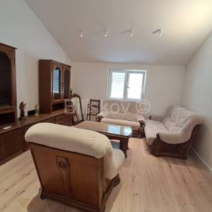 Dugoročan najam Split Visoka privatna kuća