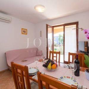 Dva apartmana sa zajedničkim bazenom,Novigrad