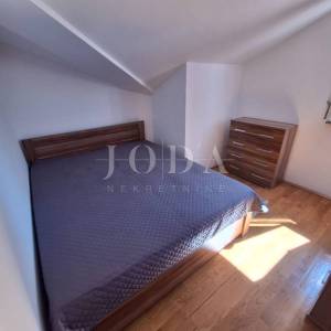 Dva apartmana u Malinskoj, okućnica, namješteno!