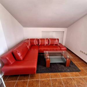 Dva apartmana u Malinskoj, okućnica, namješteno!