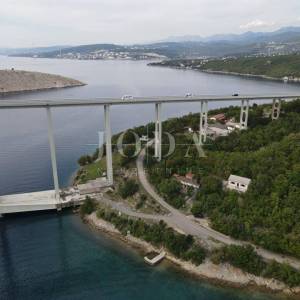 Dvije kuće 1. red do mora na top lokaciji
