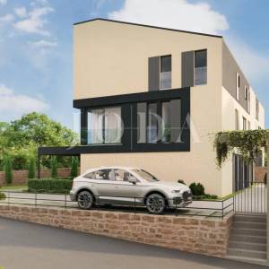 Dvoetažni apartman 500 metara od mora, Krk