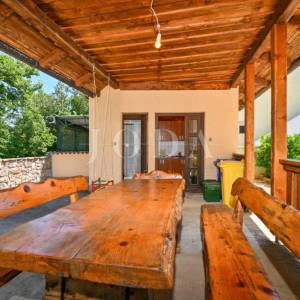 Dvojna apartmanska kuća za odmor, Malinska - otok Krk