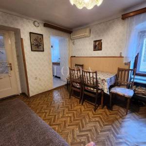 Dvojna kamena kuća za renovaciju, Vrbnik - otok Krk