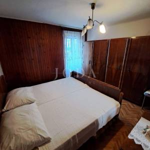 Dvojna kamena kuća za renovaciju, Vrbnik - otok Krk