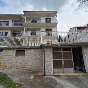Dvojna kuća 70m od mora