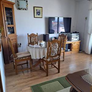 Dvojna kuća sa 7 apartmana - Malinska