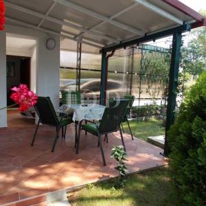 Dvojna kuća sa 7 apartmana - Malinska