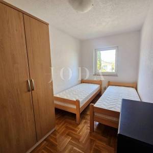 Dvosobni apartman blizu mora, pogled more Malinska