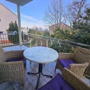 Dvosobni apartman blizu mora, pogled more Malinska