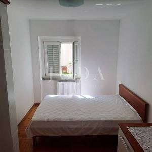 Ekskluzivni apartman prvi red do mora, Malinska - otok Krk