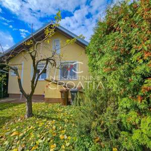 EKSKLUZIVNO: KUĆA NA ODLIČNOJ LOKACIJI!