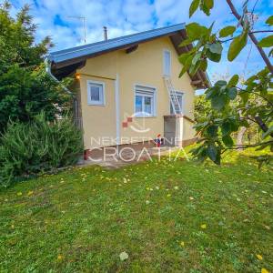 EKSKLUZIVNO: KUĆA NA ODLIČNOJ LOKACIJI!