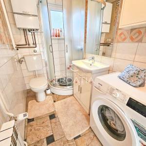 EKSKLUZIVNO: KUĆA NA ODLIČNOJ LOKACIJI!