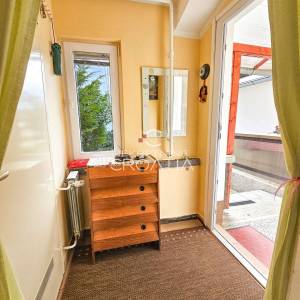 EKSKLUZIVNO: KUĆA NA ODLIČNOJ LOKACIJI!