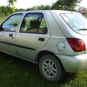 ford fiesta 1,8 dizel reg.istekla u 6 mj. odjavljen