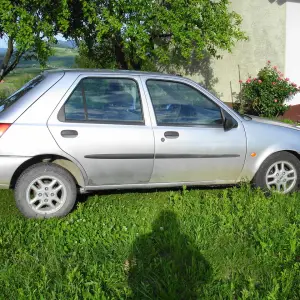 ford fiesta 1,8 dizel reg.istekla u 6 mj. odjavljen