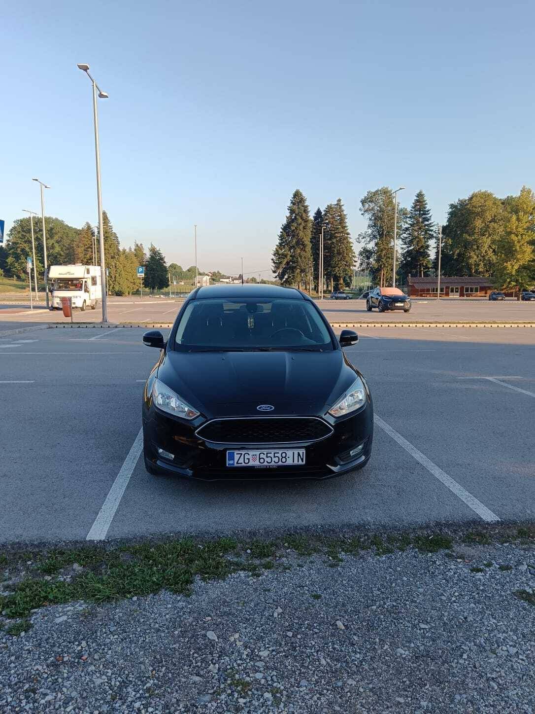 Ford focus 1,6 - 2015 godina
