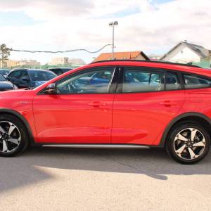 Ford Focus Karavan Active 1.0 Ecoboost *LED, NAVIGACIJA*