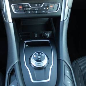 Ford Mondeo Karavan 2.0 TDCi AUTOMATIK Titanium