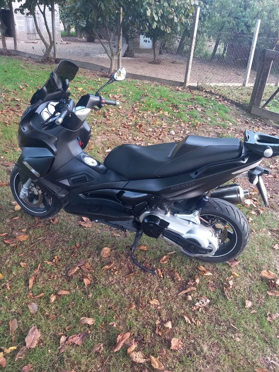 gilera nexus 500