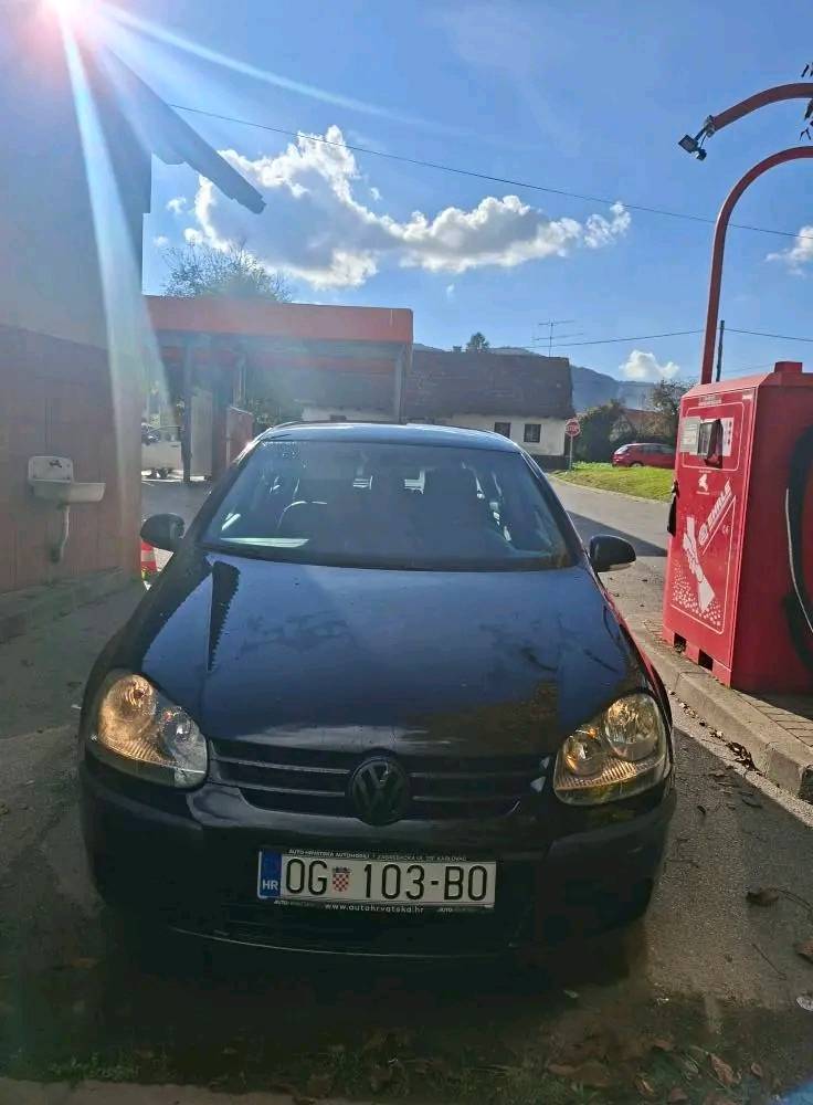 Golf 5 1.9 TDI 2004 Godina