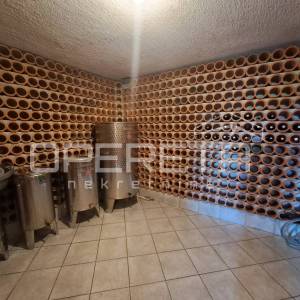 Gornji put, Zgrada, 380.000,00 EUR