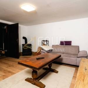 Gorski kotar, Mrkopalj, 200m2, samostojeća kuća