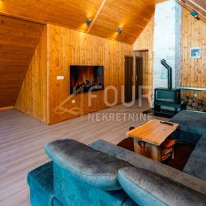 Gorski kotar, Mrkopalj, 200m2, samostojeća kuća