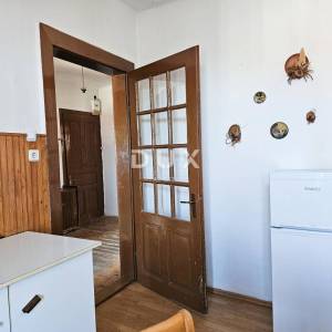 GORSKI KOTAR, VRBOVSKO - Stan u centru 78 m2 s parkingom