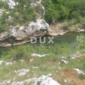 GOSPIĆ, LIPE - POLJOPRIVREDNO ZEMLJIŠTE, PRILIKA !!