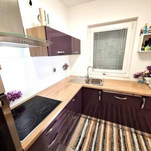 Grad Krk - odličan apartman s vrtom blizu plaže