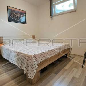 GRAD PAG – Dva apartmana - 46 m² i 74 m²