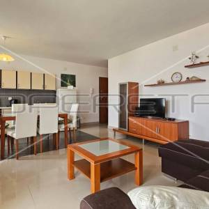 GRAD PAG – Dva apartmana - 46 m² i 74 m²