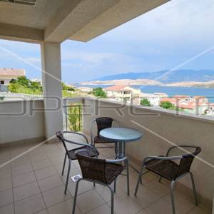 GRAD PAG – Dva apartmana - 46 m² i 74 m²