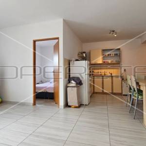 GRAD PAG – Dva apartmana - 46 m² i 74 m²