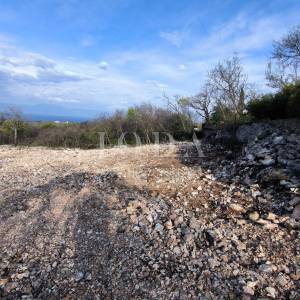 Građevinski teren za obiteljsku kuću 