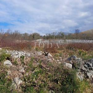 Građevinsko zemljište s pogledom na more, 3284 m2, Malinska - otok Krk