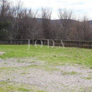 Grižane, kamena kuća sa okućnicom 1200m2