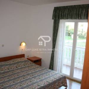 Hotel prodaja Istra s pogledom na more u okolici Pule