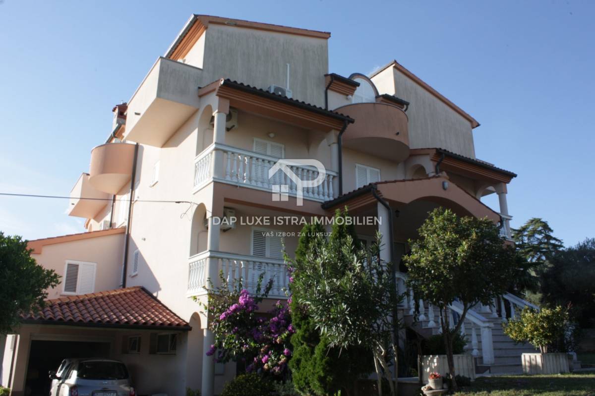 Hotel prodaja Istra s pogledom na more u okolici Pule