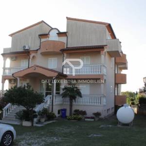 Hotel prodaja Istra s pogledom na more u okolici Pule