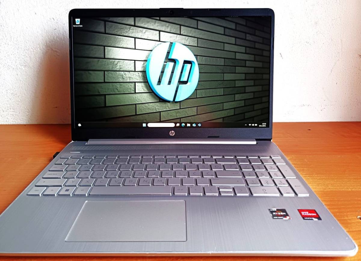 HP Laptop 15.6" FHD IPS Ryzen 5 5500U 6/12, 16gb DDR4, 512gb SSD