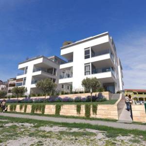 Hrvatska, Pag, Povljana, Luksuzni apartmani, 56.07 m2, Prvi red do mora, S1