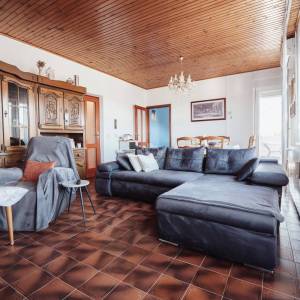 Hrvatska, Zadar, Briševo – Dvojnica s velikom okućnicom i dva stana, mirna lokacija, 1.216 m²