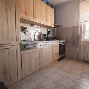 Hrvatska, Zadar, Briševo – Dvojnica s velikom okućnicom i dva stana, mirna lokacija, 1.216 m²