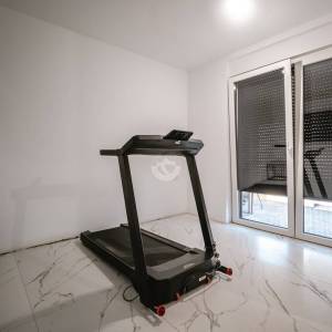 Hrvatska, Zadar, Svet Filip i Jakov, Stan u prizemlju s pogledom na more i velikim vrtom – 78 m² stambene površine, 220 m² vrta...